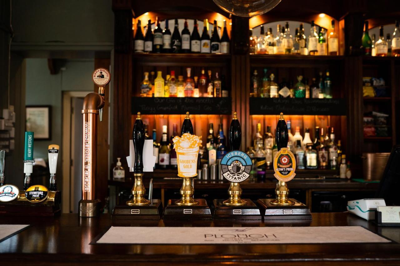 Hotel The Plough Itchen Abbas à Winchester Extérieur photo