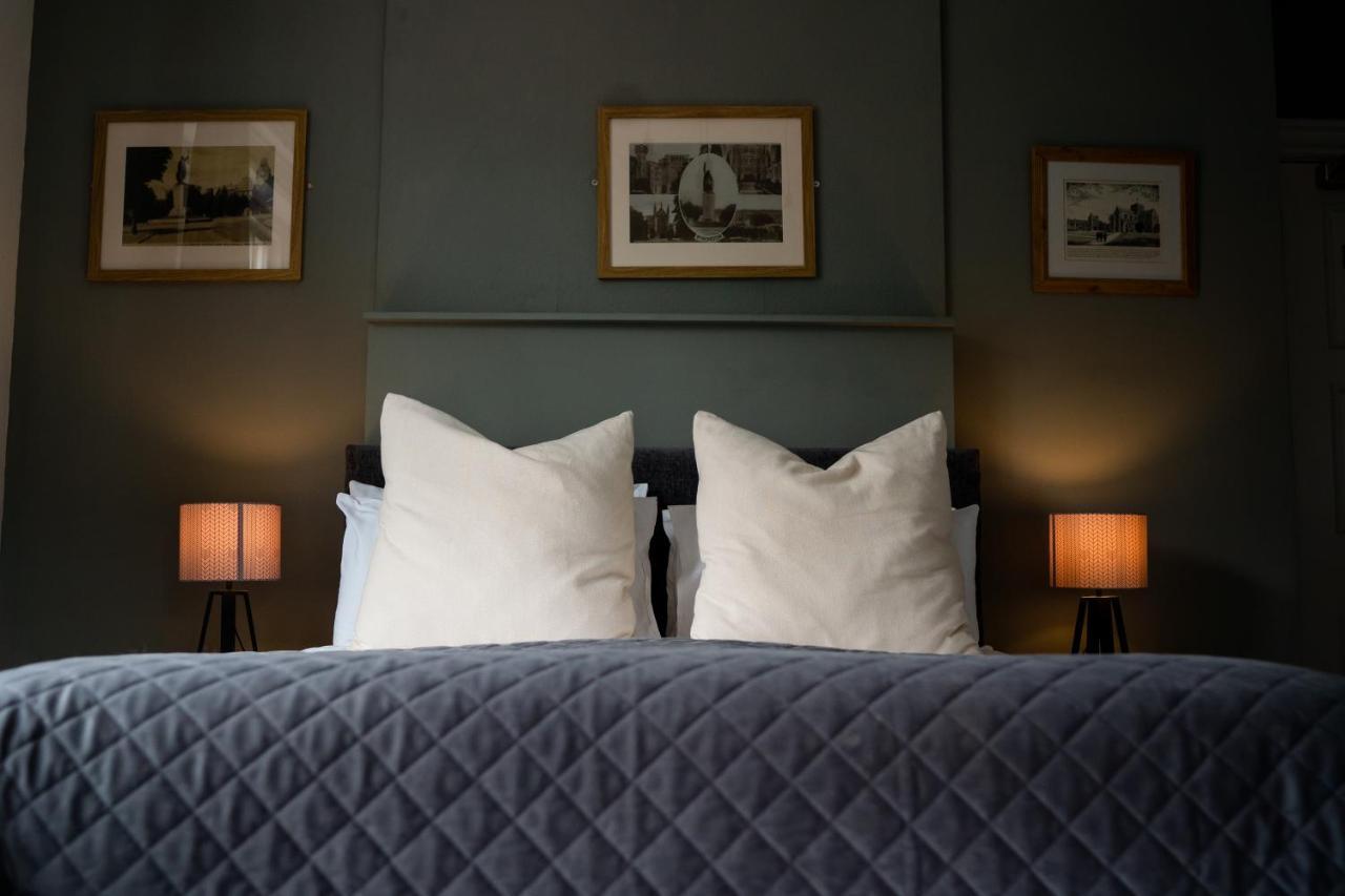 Hotel The Plough Itchen Abbas à Winchester Extérieur photo