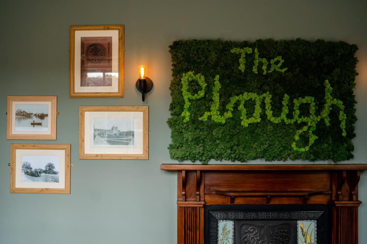 Hotel The Plough Itchen Abbas à Winchester Extérieur photo