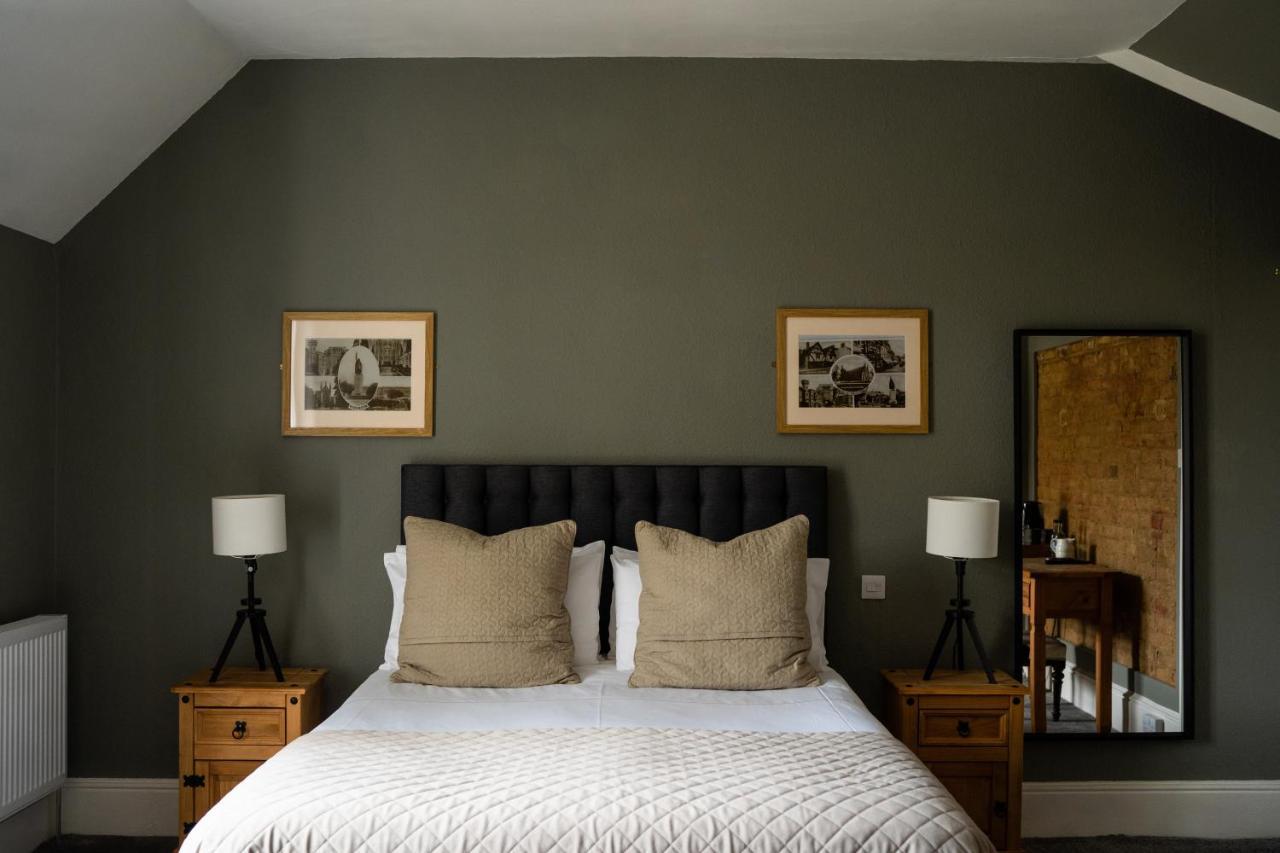 Hotel The Plough Itchen Abbas à Winchester Extérieur photo